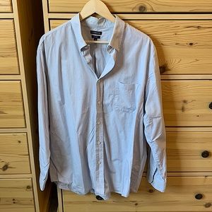 Croft and Barrow Blue and Gray Button Down Size 18